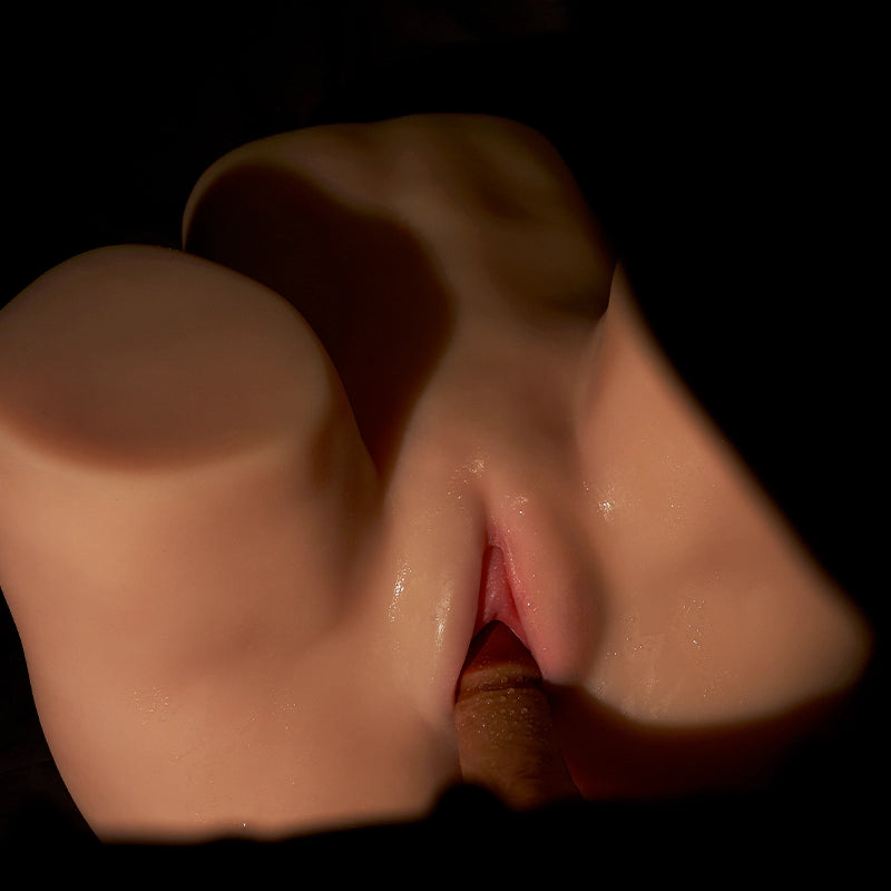 daisy_plus_big_ass_sex_toy_masturbator_sleeve_compatible_missionary_pose